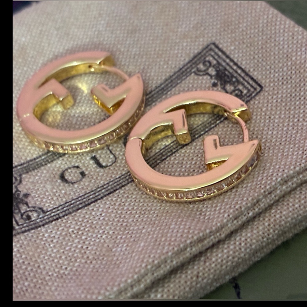 Gold Interlocking GG Hoop Earrings - Picture 5 of 5